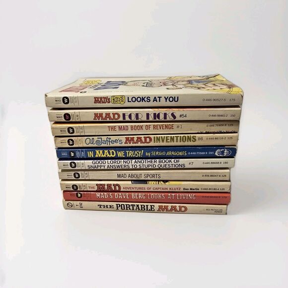 MAD Book Bundle Set of 10 Books-Rare-Vintage-Mad-Humor-Comics (MB02) - Picture 12 of 12